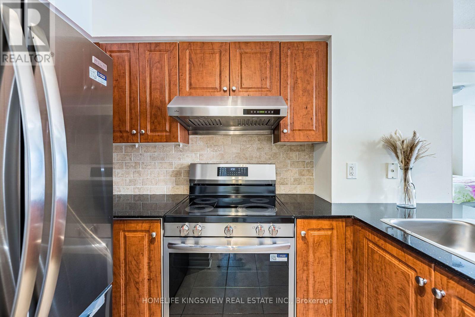807 - 60 Disera Drive, Vaughan, Ontario  L4J 9G1 - Photo 16 - N13700322