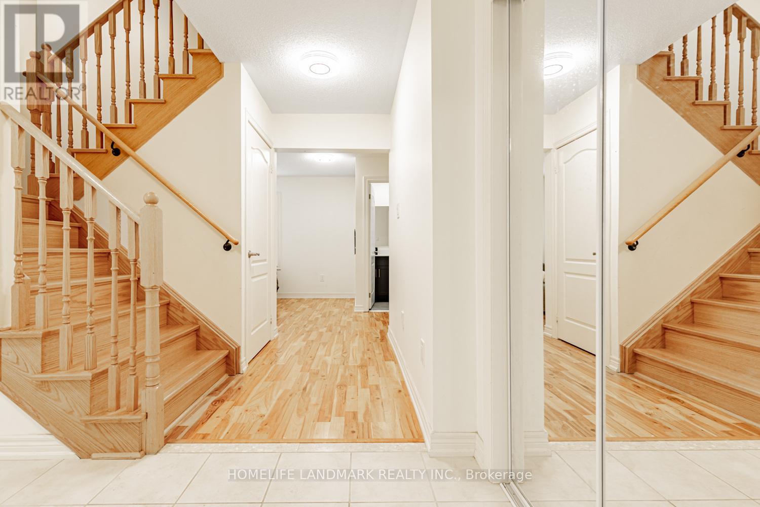 92 - 29 Spiv Grove Way, Markham, Ontario  L6E 0T6 - Photo 8 - N13700324
