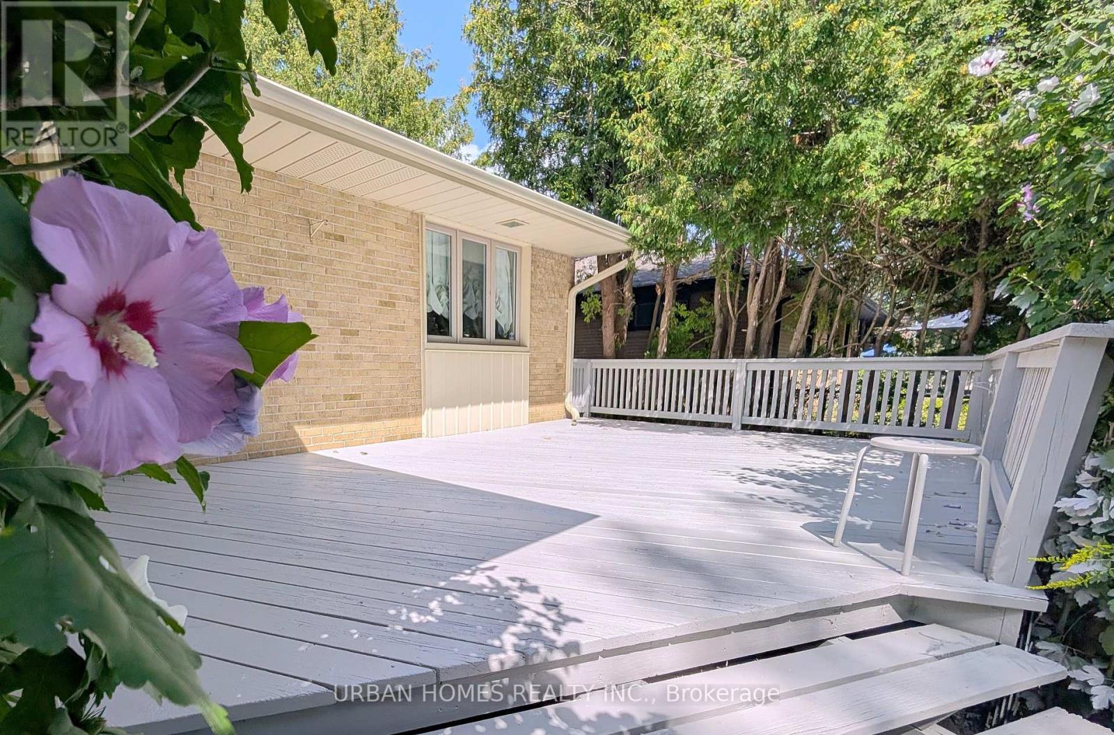 380 Mill Street, Richmond Hill (Mill Pond), Ontario  L4C 4B9 - Photo 1 - N13700366