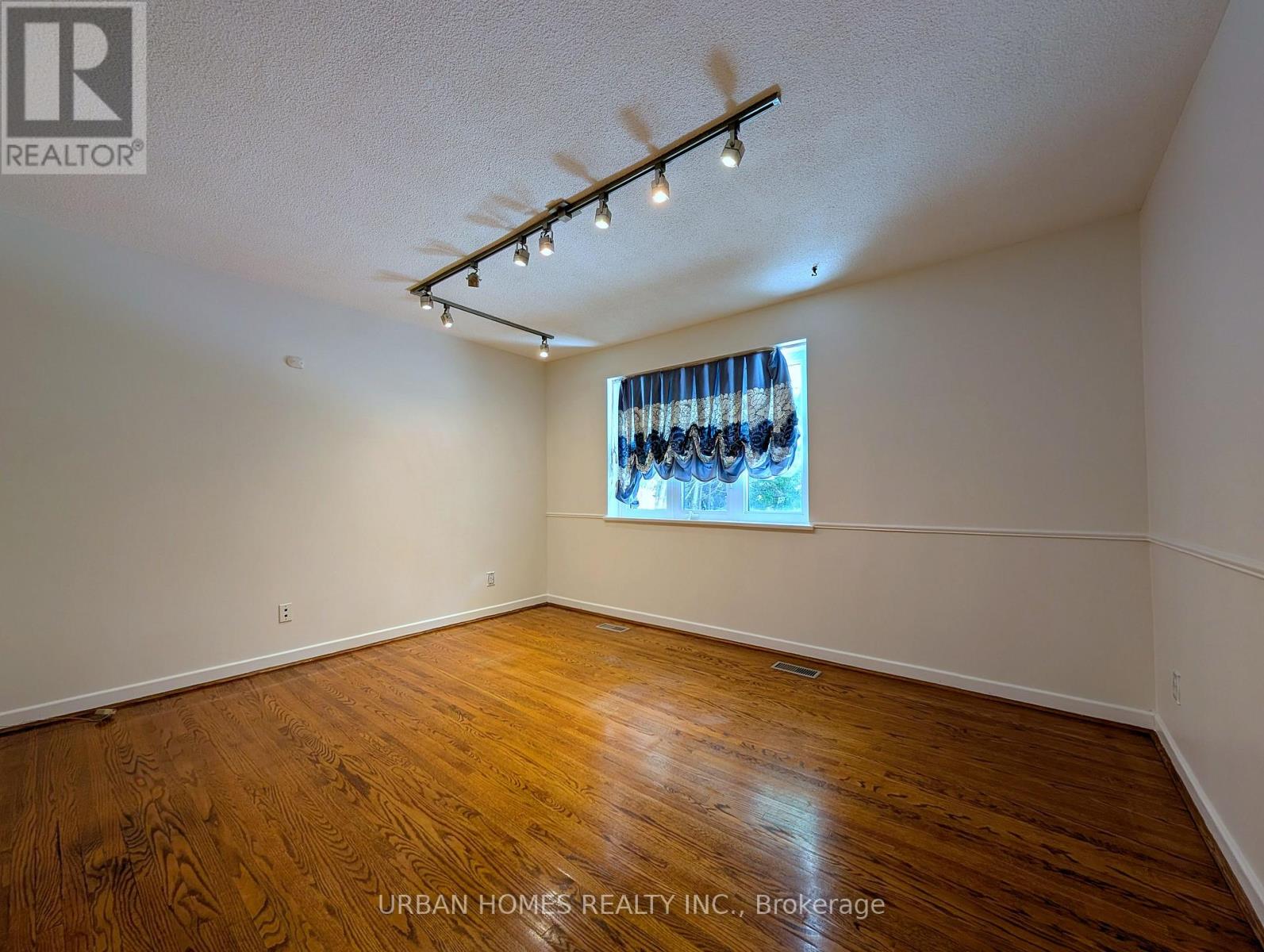 380 Mill Street, Richmond Hill (Mill Pond), Ontario  L4C 4B9 - Photo 15 - N13700366