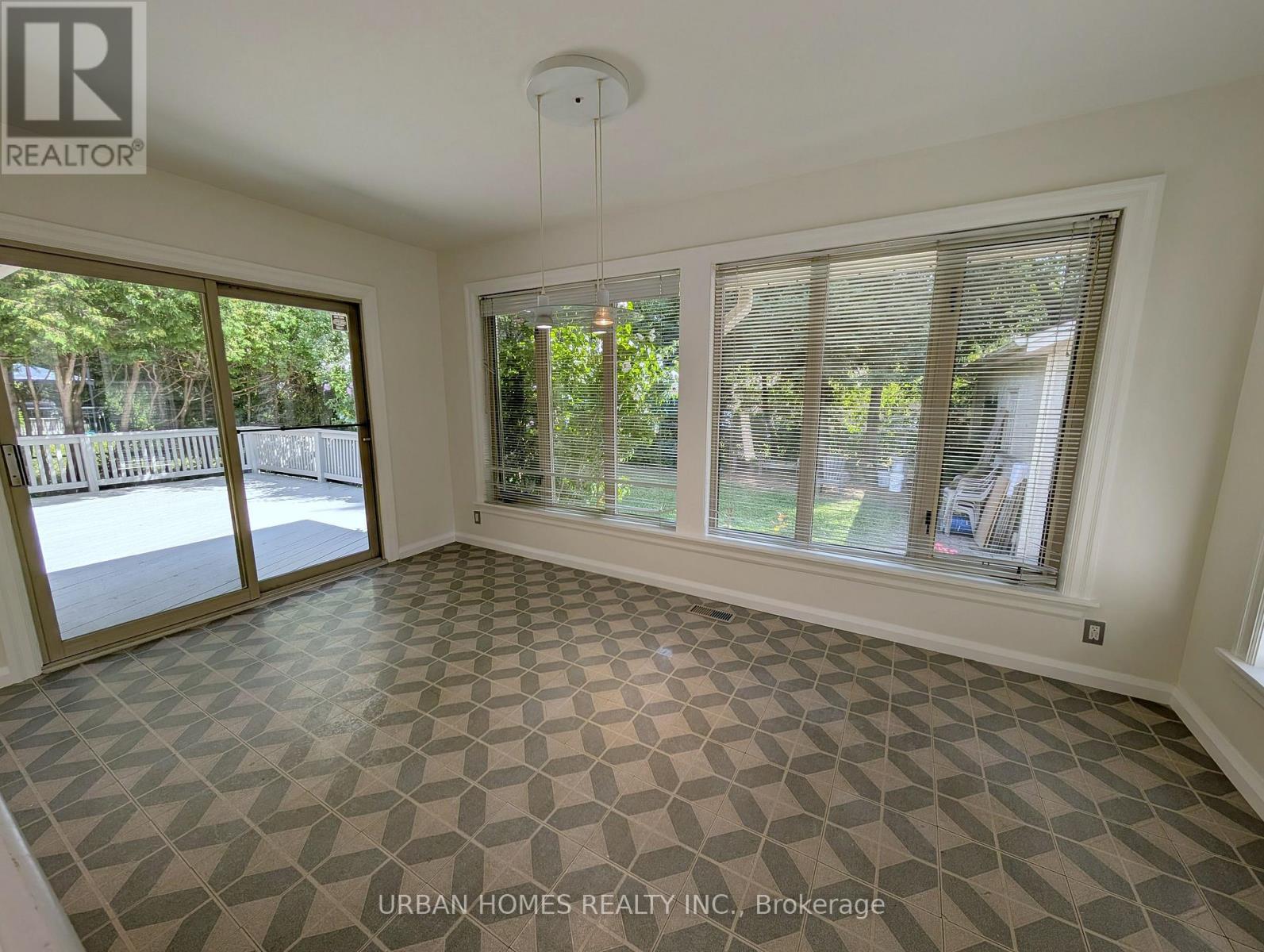 380 Mill Street, Richmond Hill (Mill Pond), Ontario  L4C 4B9 - Photo 9 - N13700366