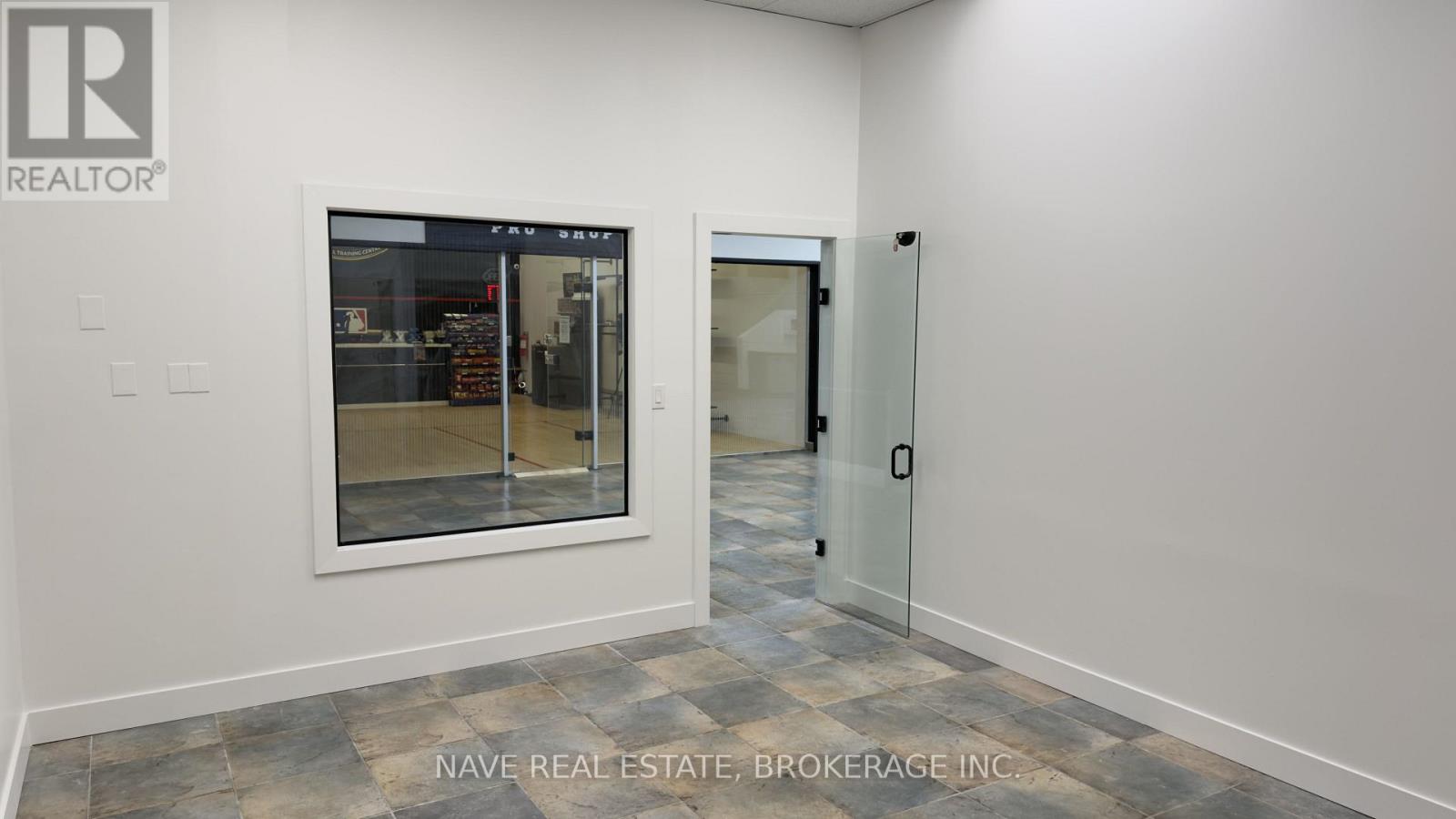 Unit K - 77-83 Davis Drive, Newmarket, Ontario  L3Y 2M9 - Photo 11 - N13700522