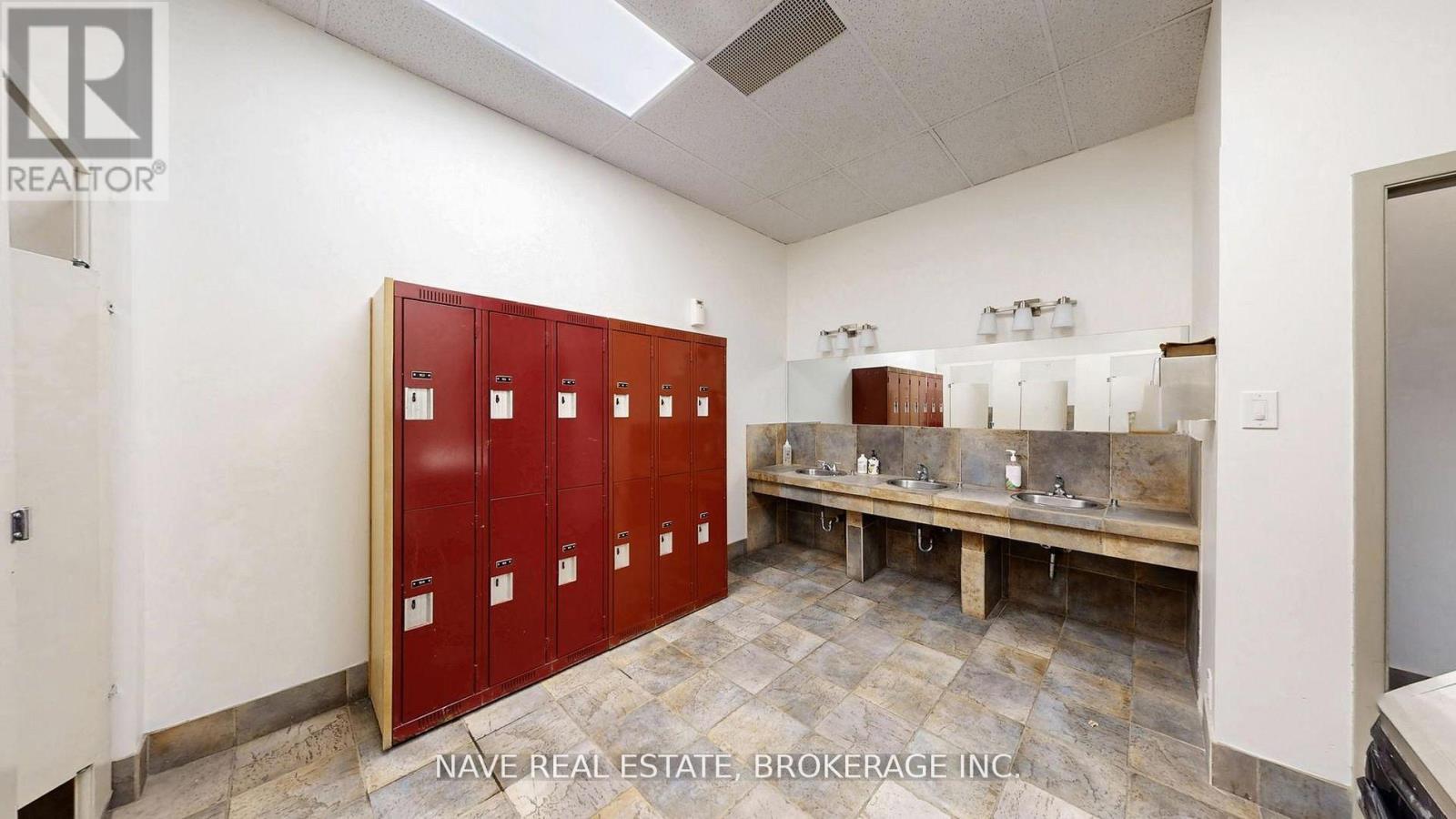 Unit K - 77-83 Davis Drive, Newmarket, Ontario  L3Y 2M9 - Photo 15 - N13700522