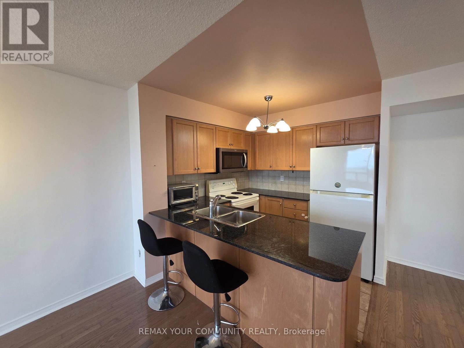 916 - 9 Northern Heights Drive E Drive, Richmond Hill (Langstaff), Ontario  L4B 4M6 - Photo 15 - N13700544