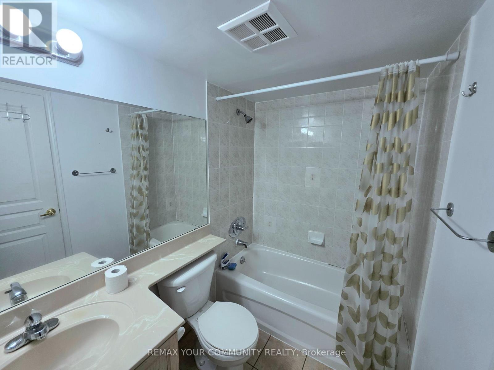 916 - 9 Northern Heights Drive E Drive, Richmond Hill (Langstaff), Ontario  L4B 4M6 - Photo 6 - N13700544