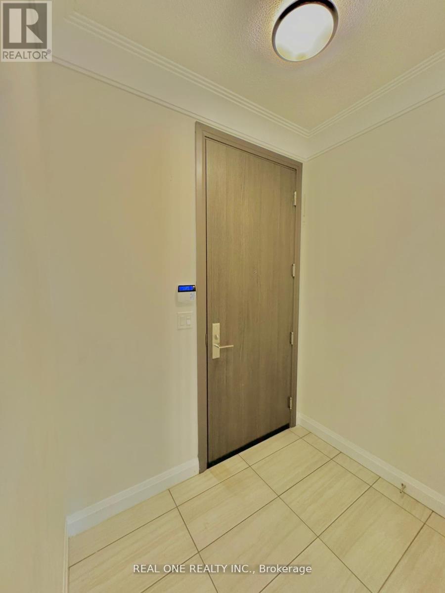 Rg22 - 25 Water Walk Drive, Markham, Ontario  L6G 0G3 - Photo 12 - N13700590