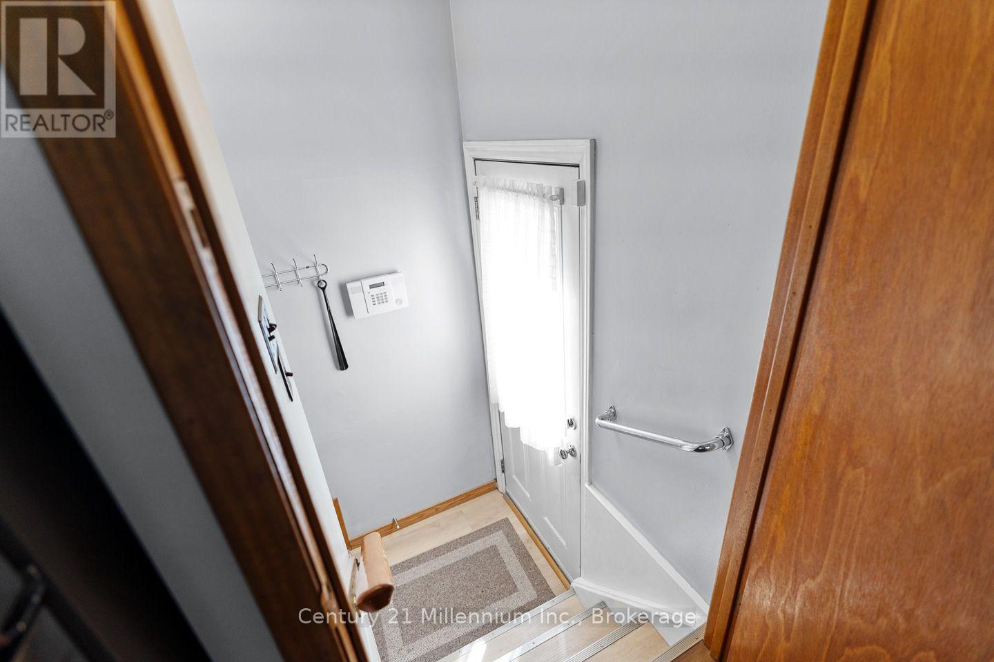 148 7th Avenue E, Owen Sound, Ontario  N4K 2W7 - Photo 24 - X13700504