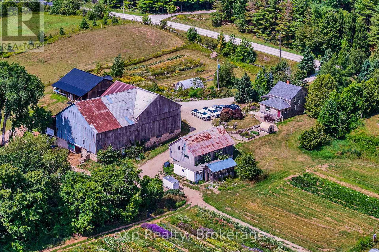 805092 Sideroad 25, Grey Highlands, Ontario  N0C 1H0 - Photo 45 - X13700576