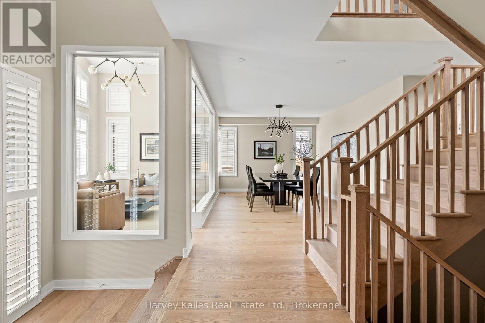 163 Springside Crescent, Blue Mountains, Ontario L9Y 5L3 - Photo 1 - X13700582