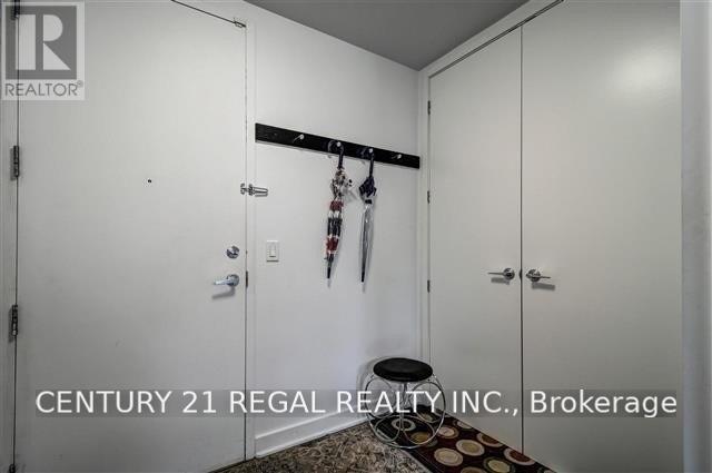 305 - 60 Bathurst Street, Toronto, Ontario  M5V 2P4 - Photo 6 - C13693750