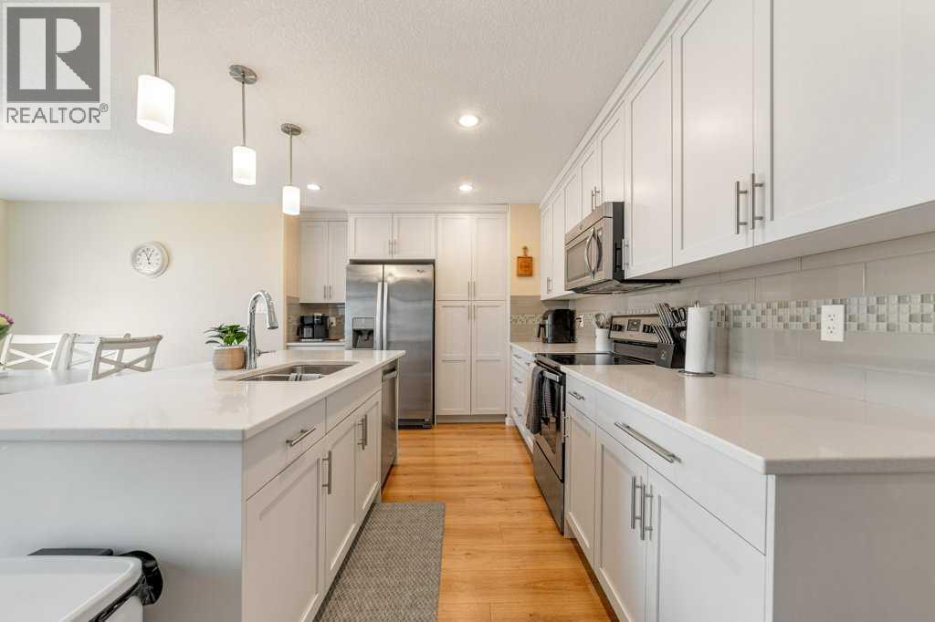 619 Mt Sundance Bay W, Lethbridge, Alberta  T1J 4S7 - Photo 12 - A2333292