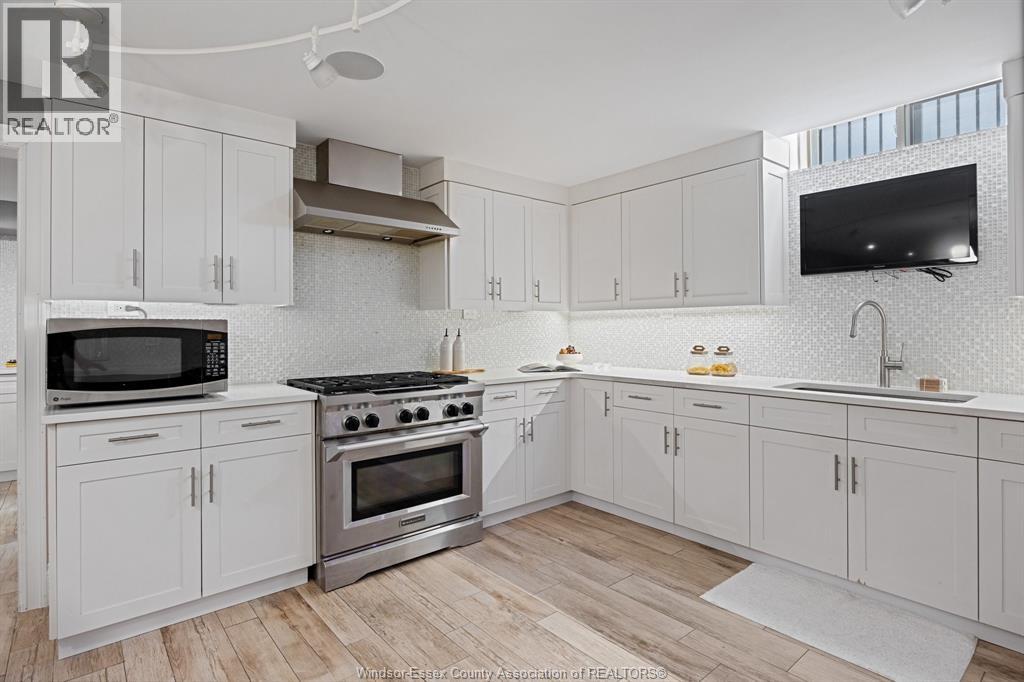 1395 Outram, Lasalle, Ontario  N9J 0B2 - Photo 26 - 26020467