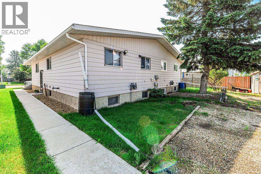 4310b 65 Street, Camrose, Alberta  T4V 2J5 - Photo 19 - A2328732
