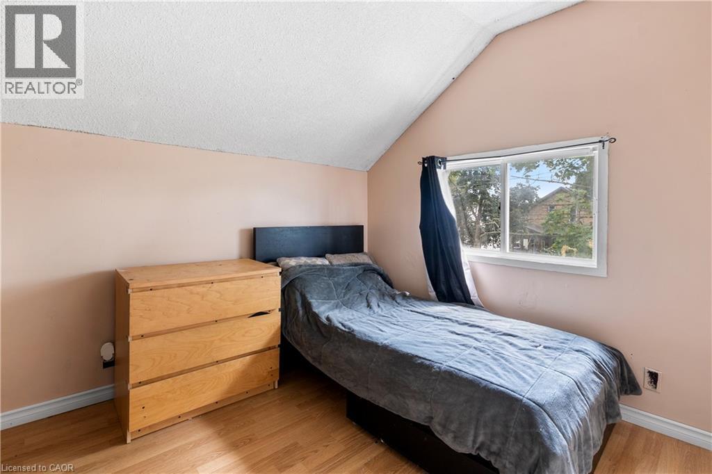 126 Cayuga Street, Brantford, Ontario  N3S 1X4 - Photo 39 - 40857142