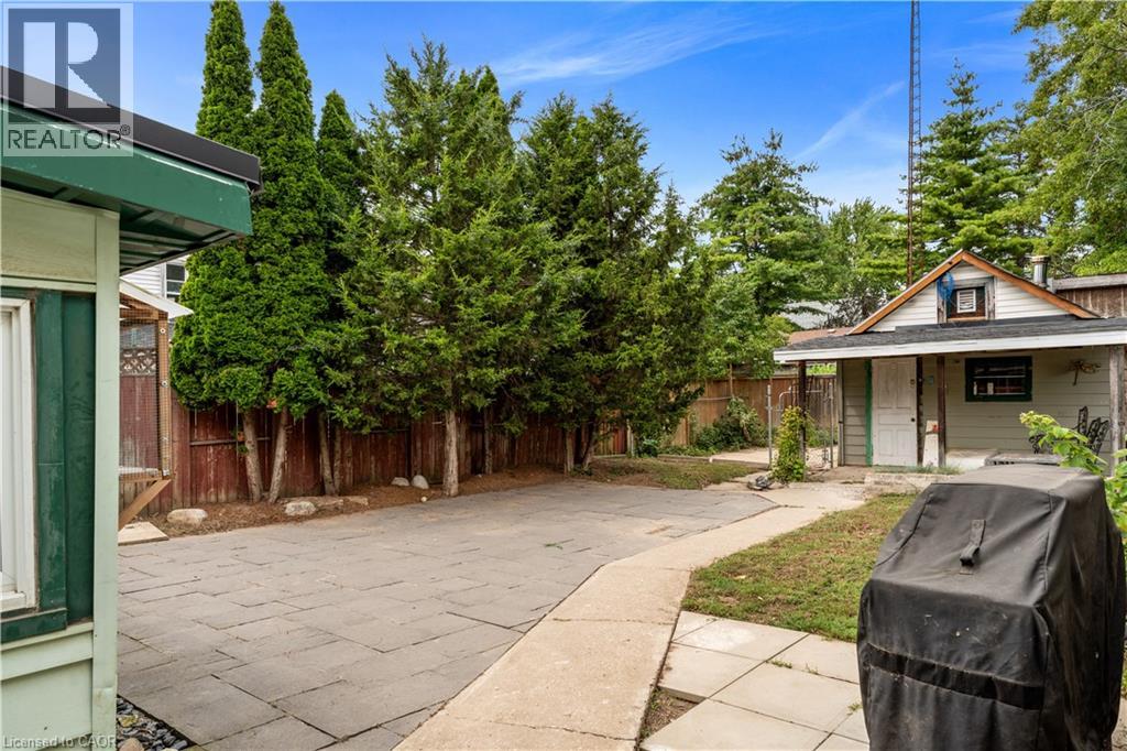 126 Cayuga Street, Brantford, Ontario  N3S 1X4 - Photo 47 - 40857142
