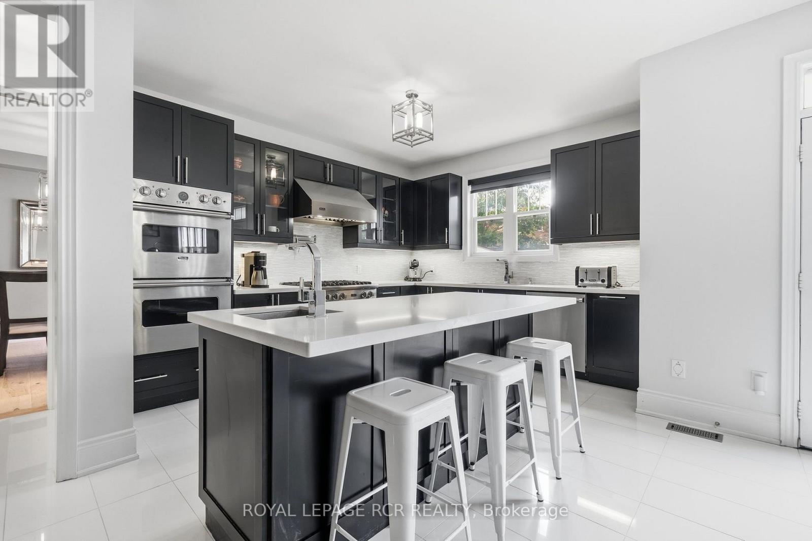 28 Billy Court, Caledon, Ontario  L7C 3X3 - Photo 13 - W13700374