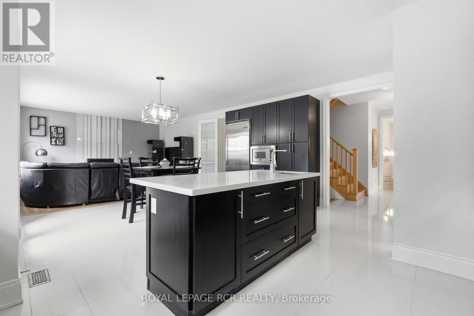 28 Billy Court, Caledon, Ontario  L7C 3X3 - Photo 17 - W13700374