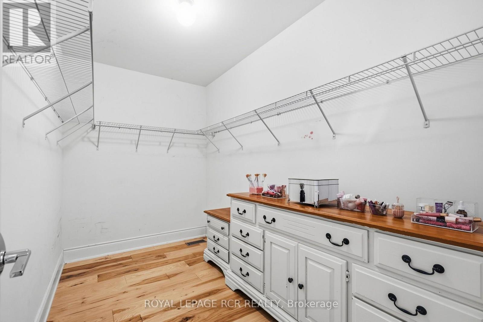 28 Billy Court, Caledon, Ontario  L7C 3X3 - Photo 27 - W13700374