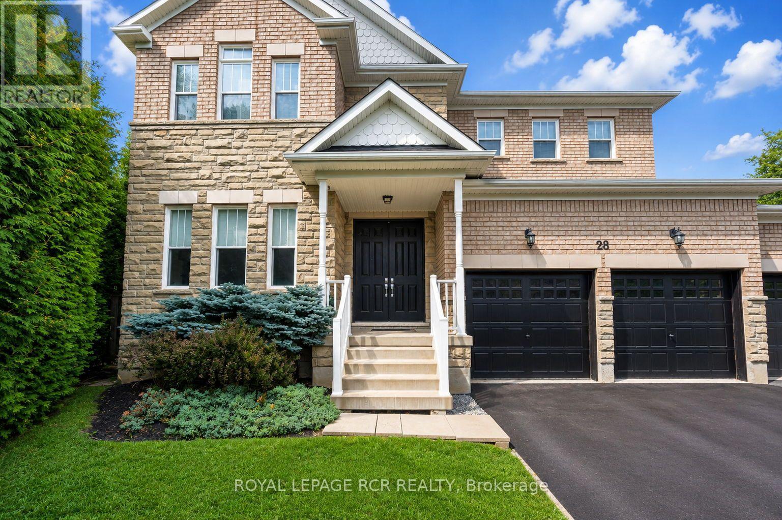 28 Billy Court, Caledon, Ontario  L7C 3X3 - Photo 4 - W13700374