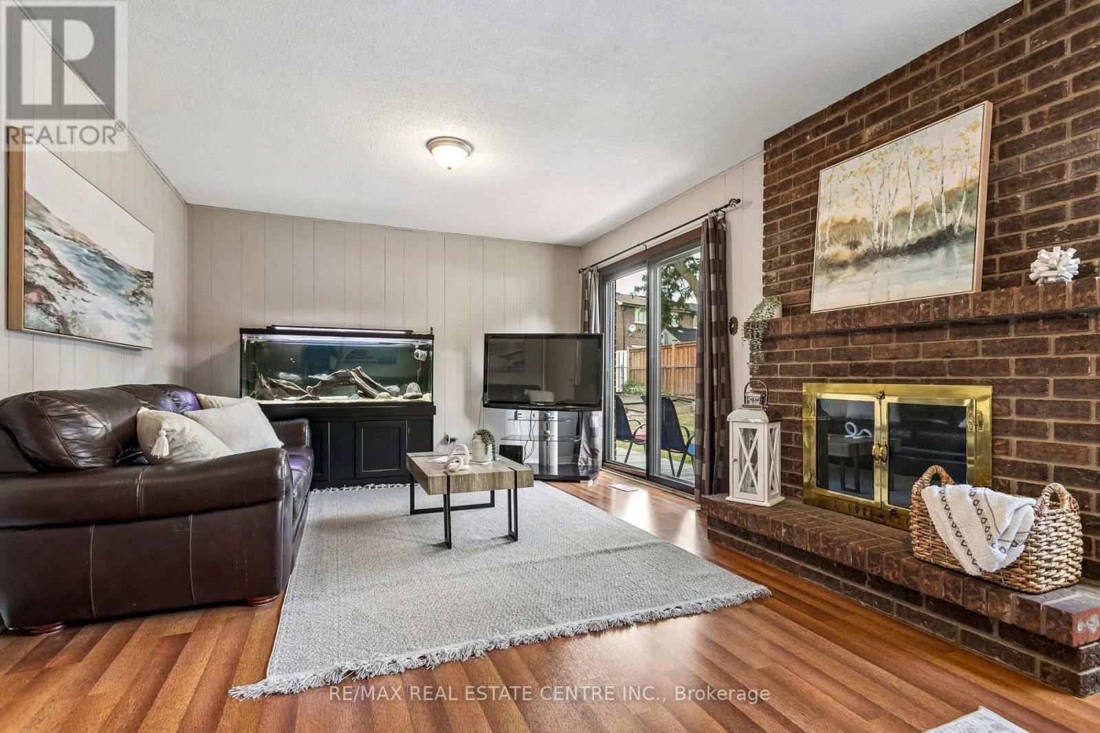 5 Hockley Path, Brampton, Ontario  L6V 3R3 - Photo 34 - W13700448