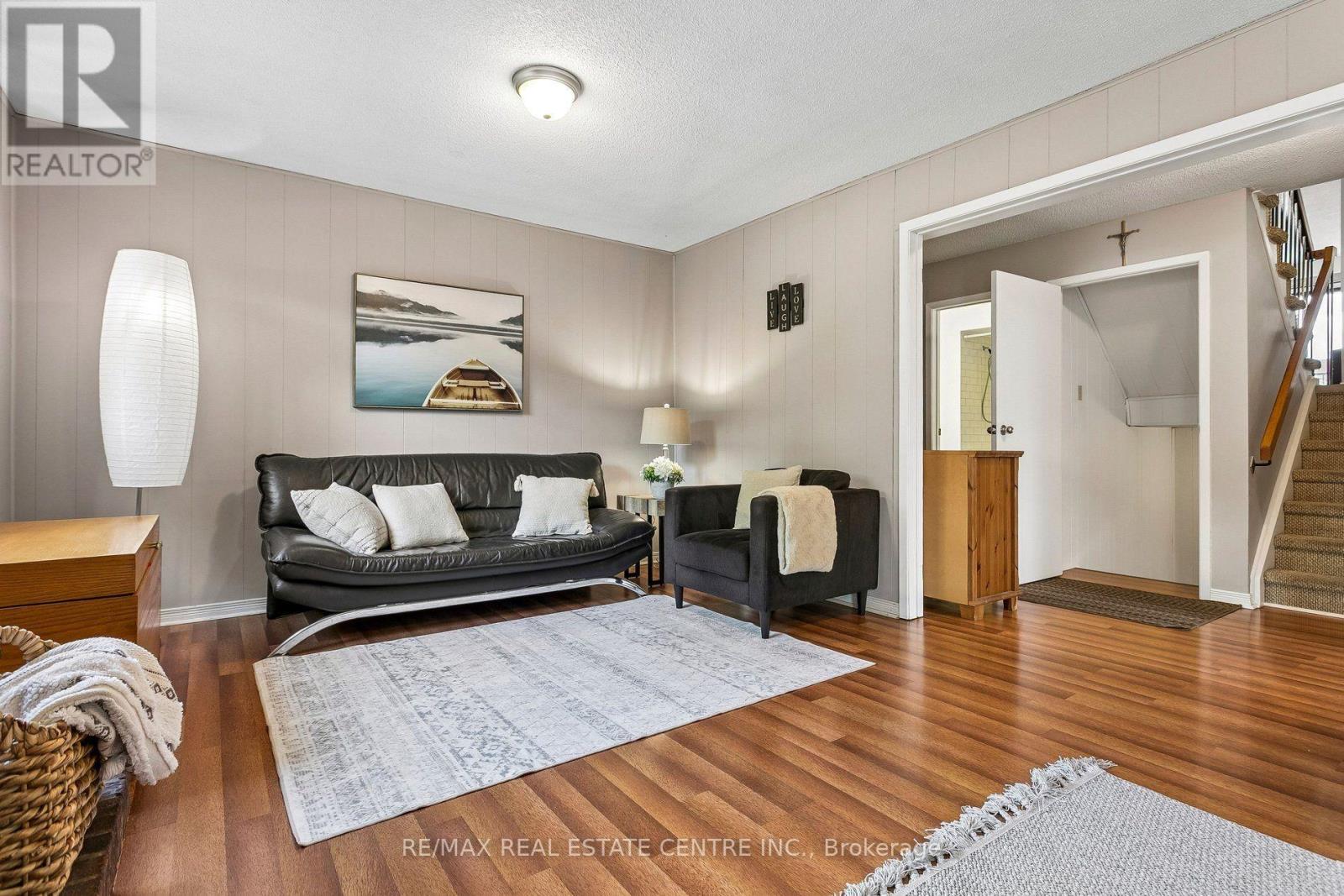 5 Hockley Path, Brampton, Ontario  L6V 3R3 - Photo 36 - W13700448