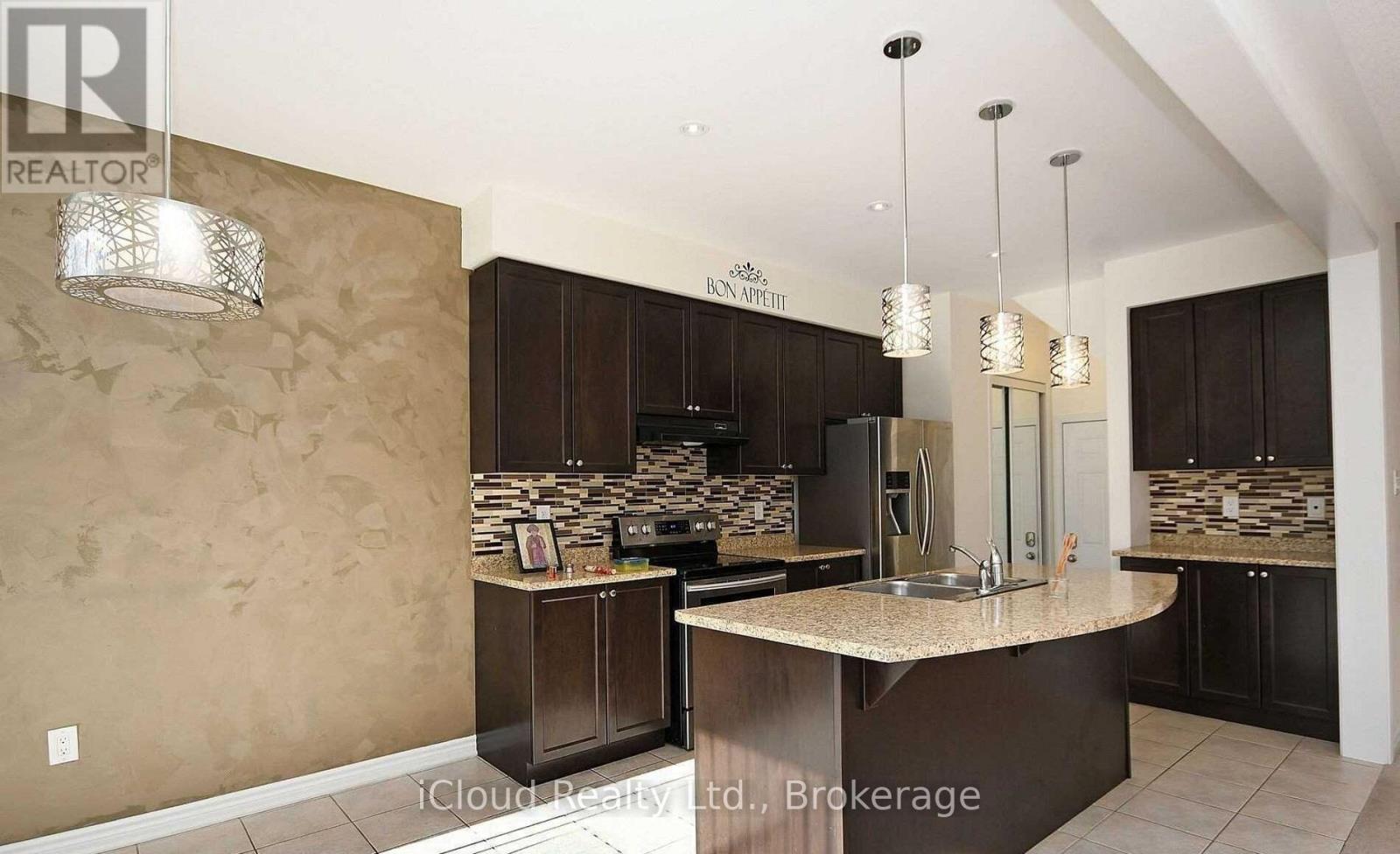 Upper - 16 Stedford Crescent, Brampton, Ontario  L7A 4P5 - Photo 5 - W13700468