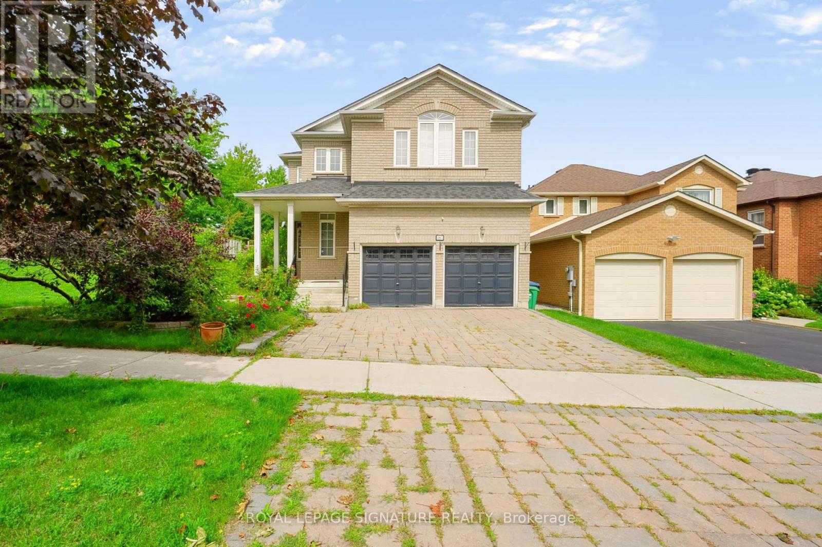 267 Laurentian Avenue, Mississauga, Ontario  L4Z 2S4 - Photo 2 - W13700528