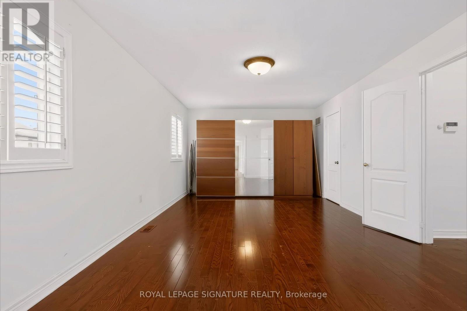 267 Laurentian Avenue, Mississauga, Ontario  L4Z 2S4 - Photo 22 - W13700528