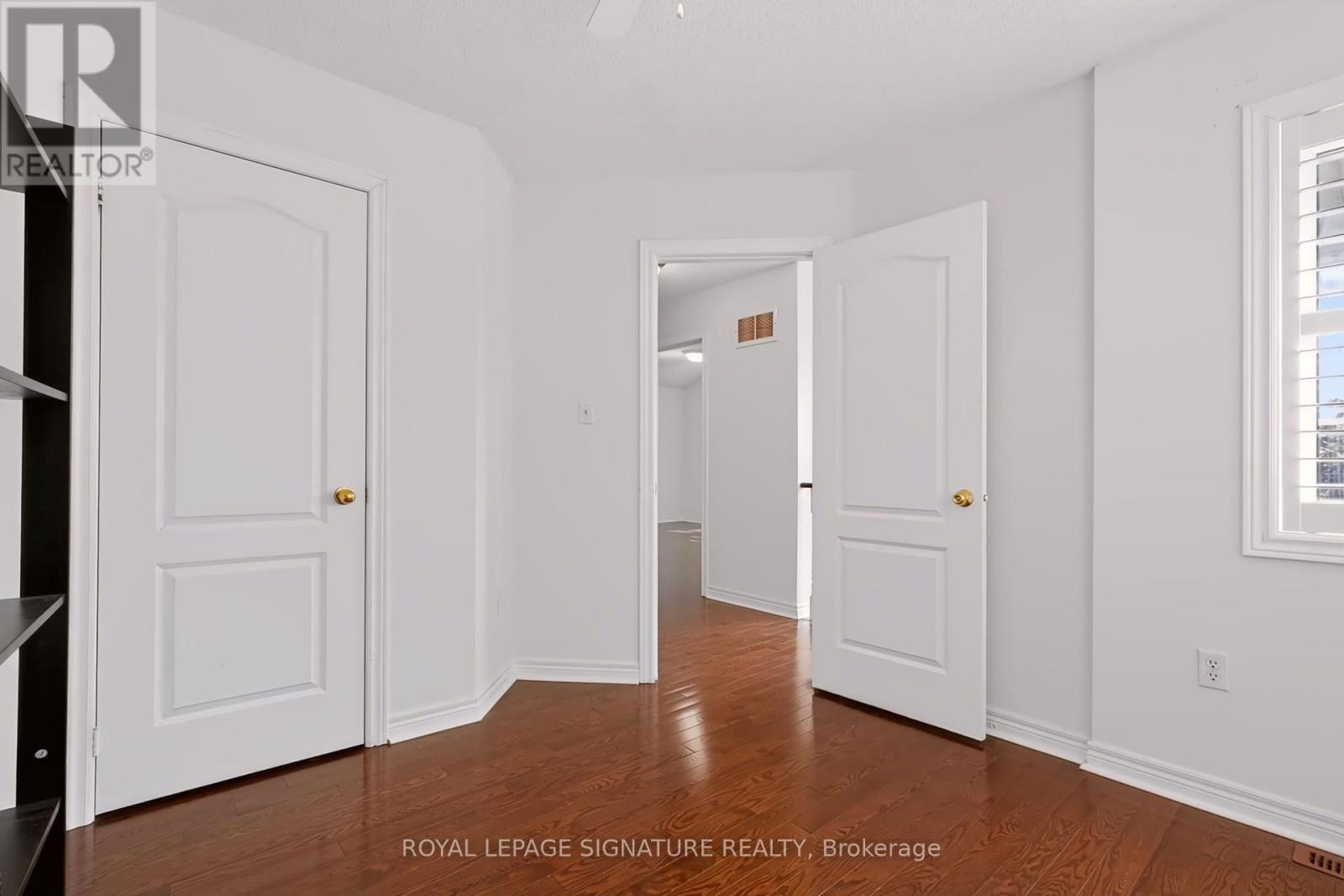 267 Laurentian Avenue, Mississauga, Ontario  L4Z 2S4 - Photo 29 - W13700528