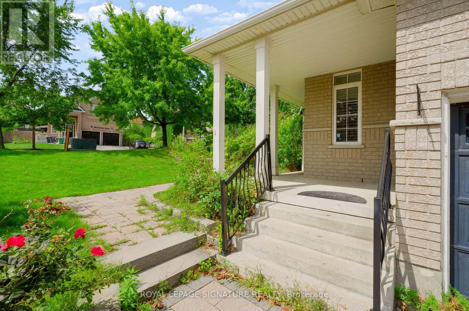 267 Laurentian Avenue, Mississauga, Ontario  L4Z 2S4 - Photo 41 - W13700528