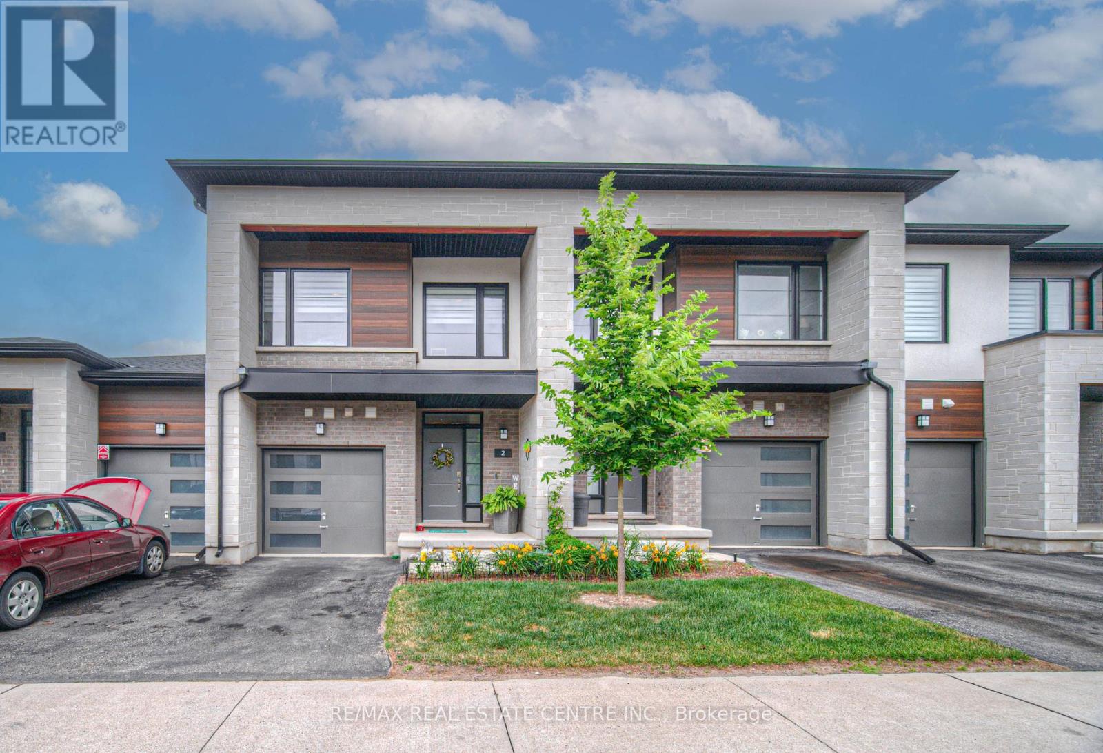 2 - 350 RIVER ROAD, Cambridge, Ontario