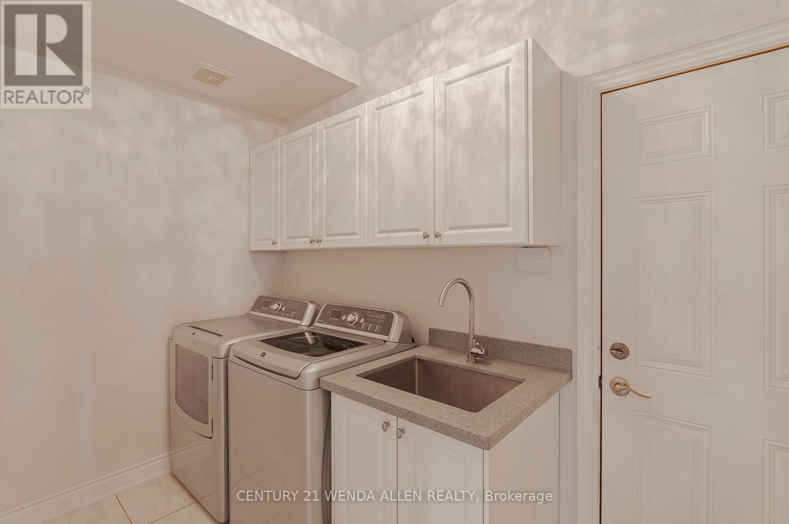 44 Orchard Drive, Mono, Ontario  L9W 6L6 - Photo 10 - X13700428