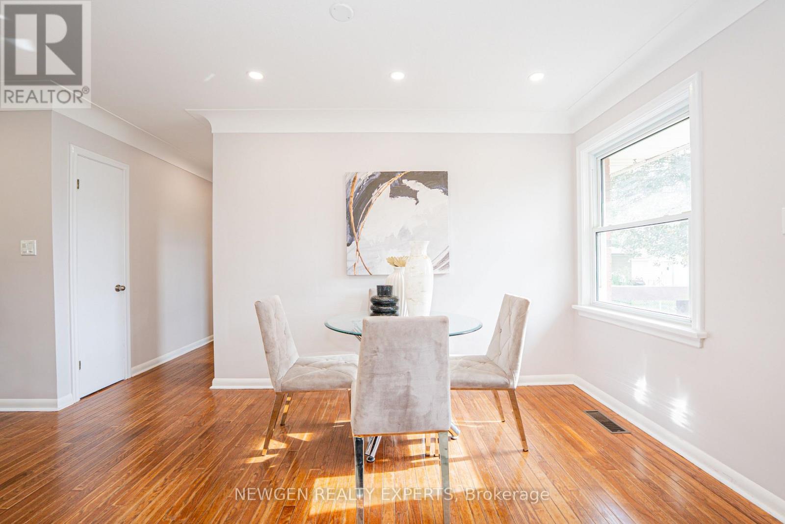 4443 Dorchester Road, Niagara Falls, Ontario  L2E 6N5 - Photo 16 - X13700612