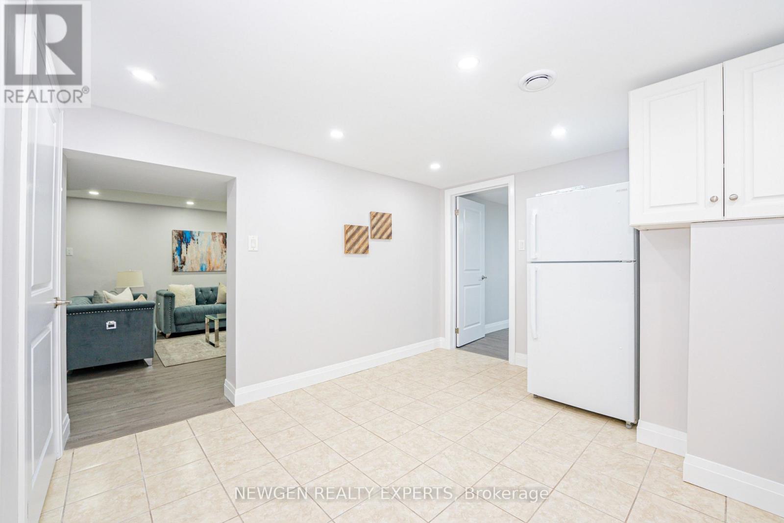 4443 Dorchester Road, Niagara Falls, Ontario  L2E 6N5 - Photo 34 - X13700612
