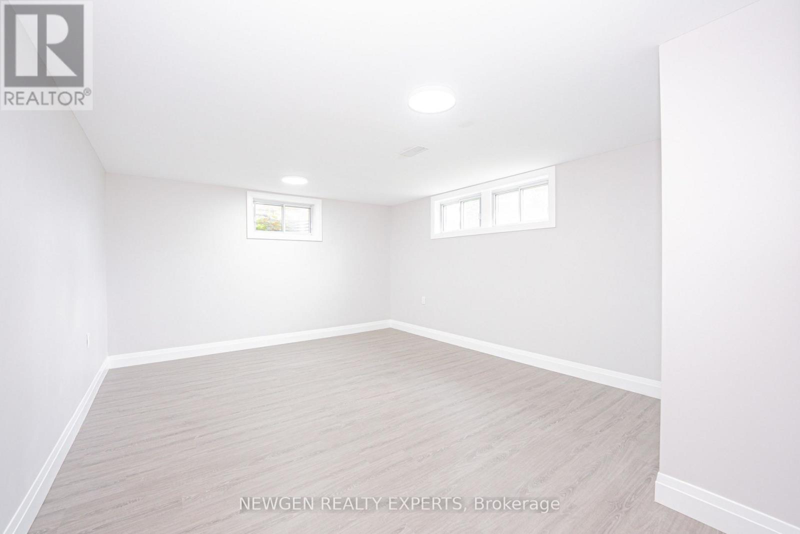 4443 Dorchester Road, Niagara Falls, Ontario  L2E 6N5 - Photo 40 - X13700612