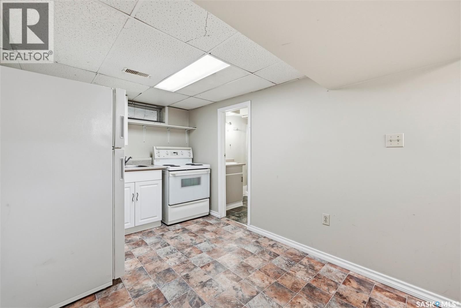 712 5th Street E, Prince Albert, Saskatchewan  S6V 0M4 - Photo 22 - SK046223