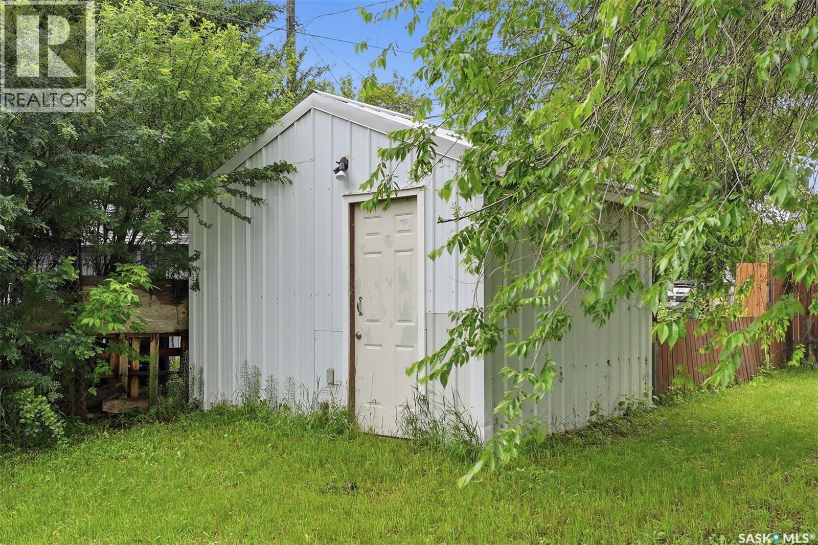 712 5th Street E, Prince Albert, Saskatchewan  S6V 0M4 - Photo 30 - SK046223
