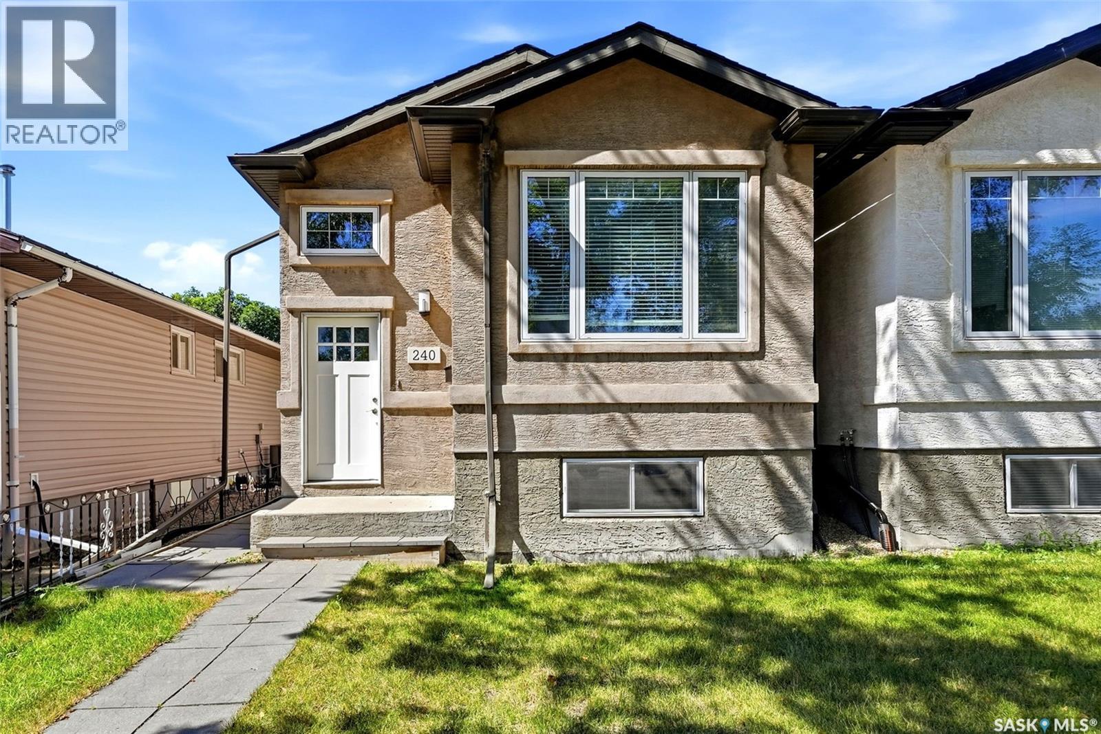 240 Ottawa Street, Regina, Saskatchewan  S4R 1N5 - Photo 1 - SK046180