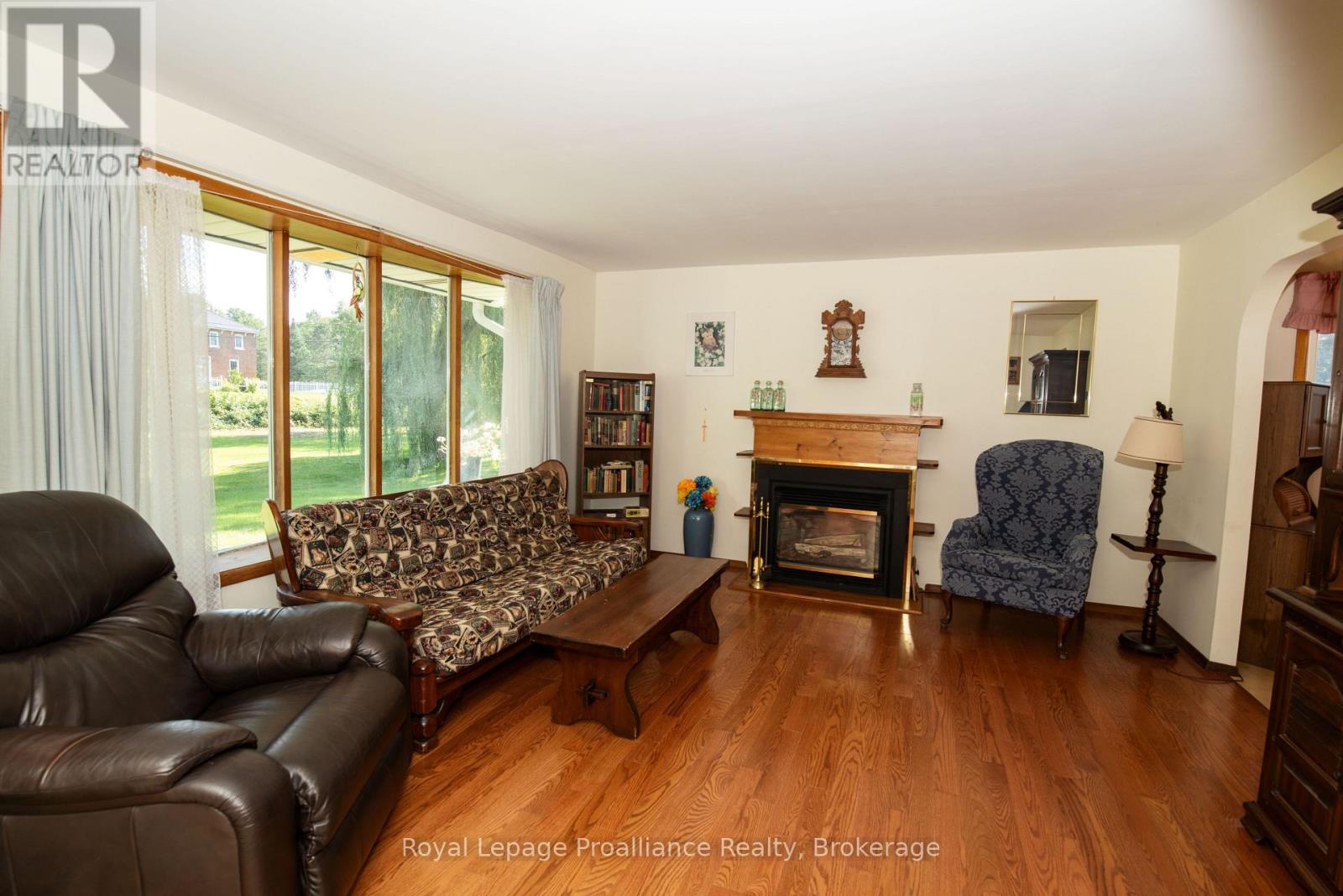 47 Shannon Road, Belleville, Ontario  K0K 2V0 - Photo 8 - X13691166
