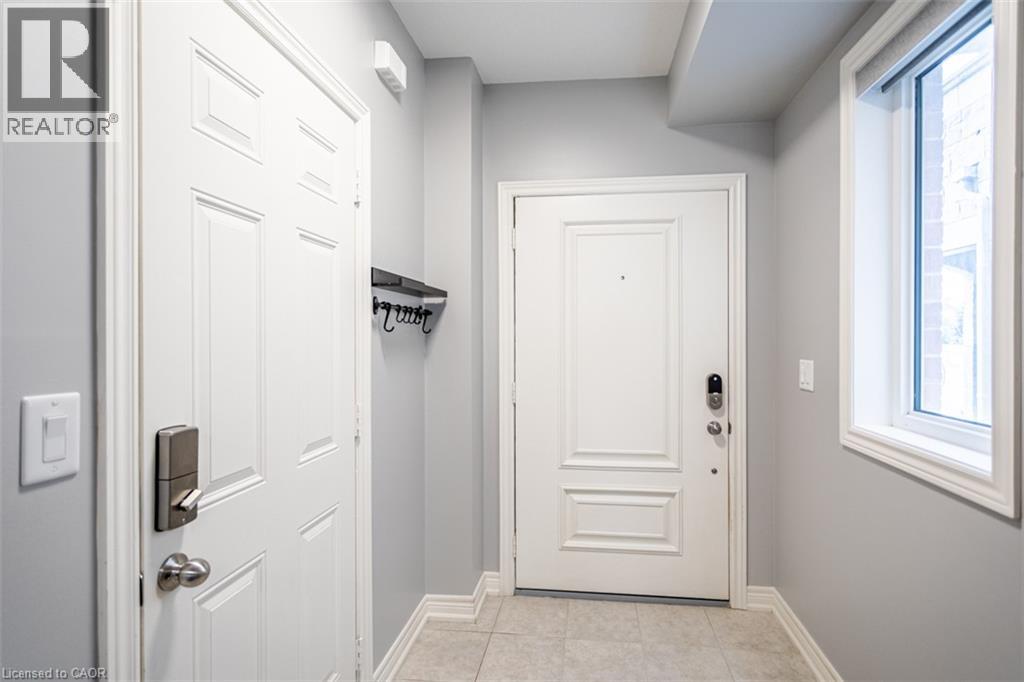 3956 Tufgar Crescent, Burlington, Ontario  L7M 1P8 - Photo 4 - 40857486