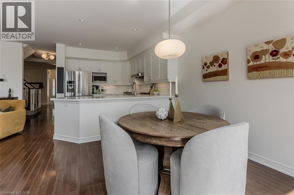 5316 Applegarth Drive, Burlington, Ontario  L7L 7E3 - Photo 9 - 40857476