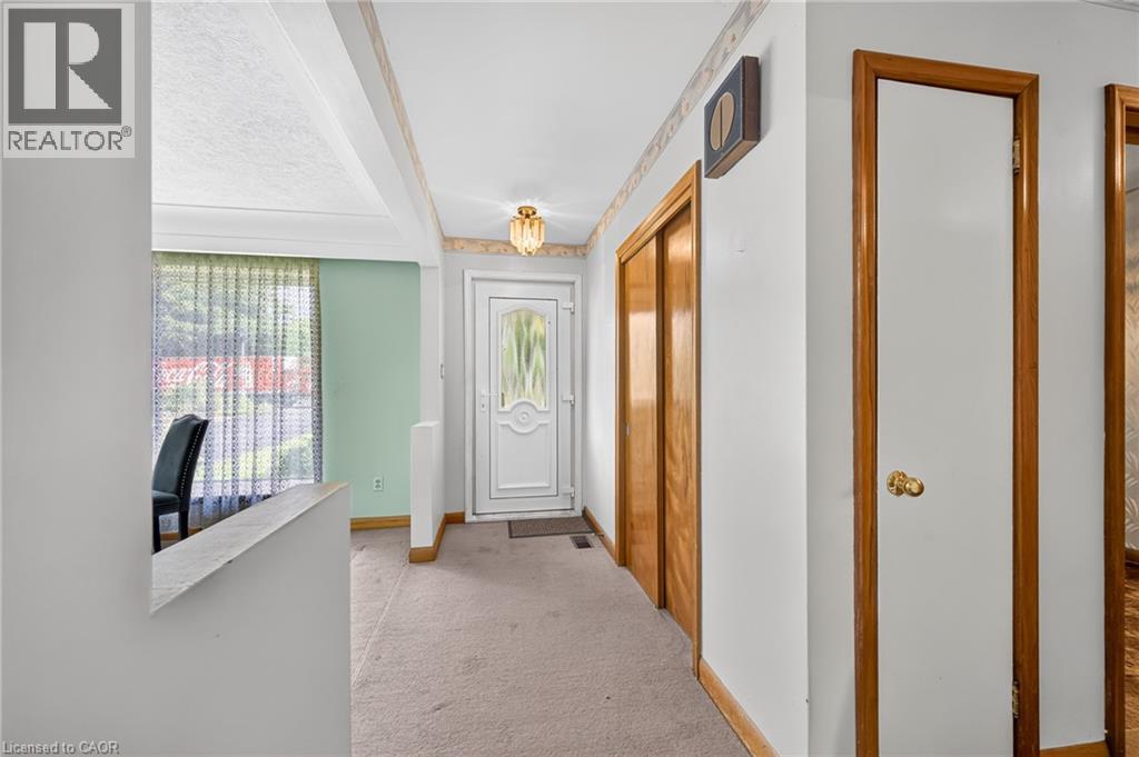 170 Mohawk Road, Ancaster, Ontario  L0G 2W9 - Photo 33 - 40857381