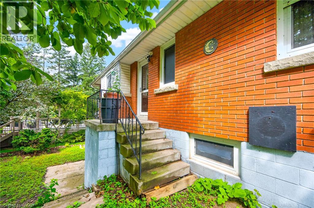 170 Mohawk Road, Ancaster, Ontario  L0G 2W9 - Photo 45 - 40857381
