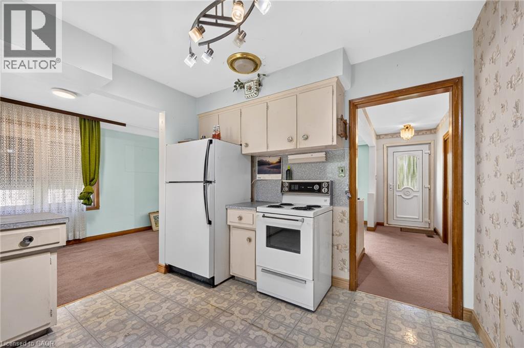 170 Mohawk Road, Ancaster, Ontario  L0G 2W9 - Photo 8 - 40857381