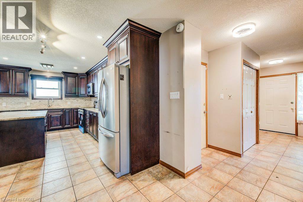 3 Cora Drive, Kitchener, Ontario  N2N 3C6 - Photo 16 - 40856869