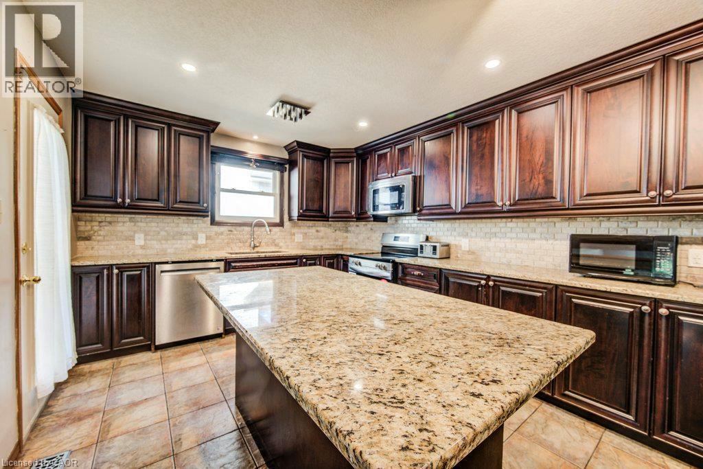 3 Cora Drive, Kitchener, Ontario  N2N 3C6 - Photo 18 - 40856869