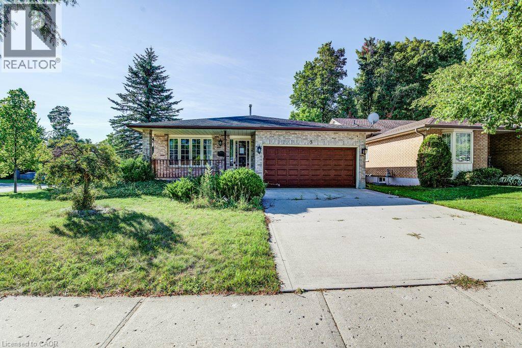 3 Cora Drive, Kitchener, Ontario  N2N 3C6 - Photo 2 - 40856869
