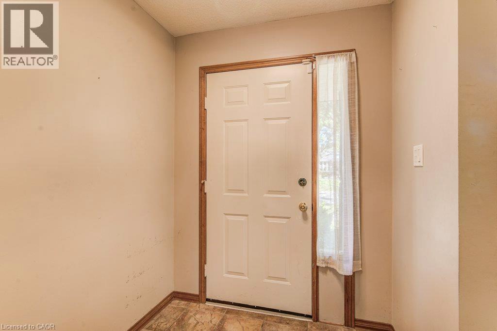 3 Cora Drive, Kitchener, Ontario  N2N 3C6 - Photo 7 - 40856869