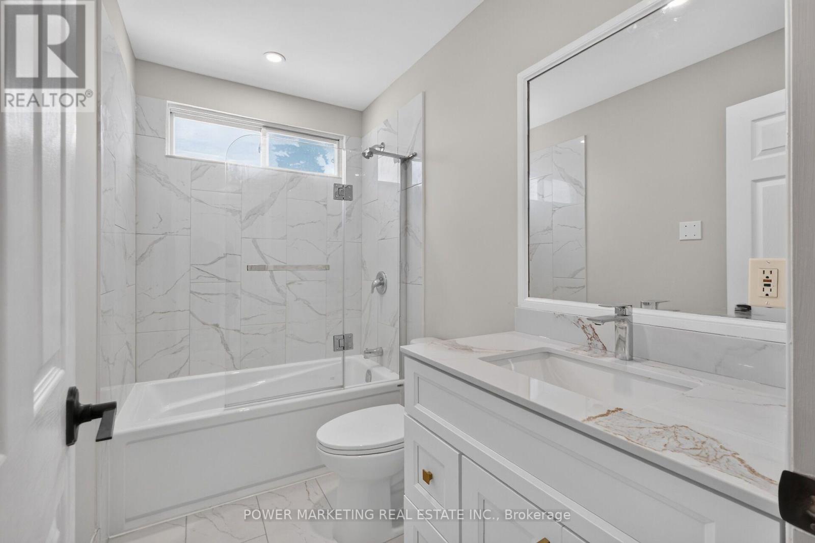 986 Laporte Street, Ottawa, Ontario  K1J 7B4 - Photo 15 - X13696996