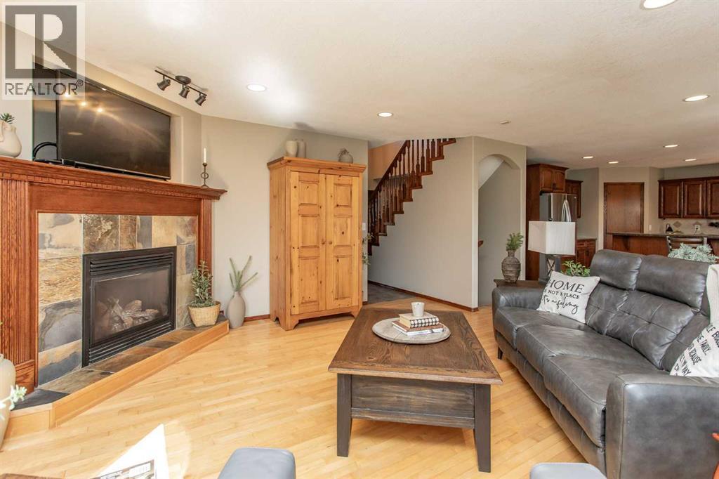 715 700 Ramage Close, Red Deer, Alberta  T4P 3X8 - Photo 9 - A2335873
